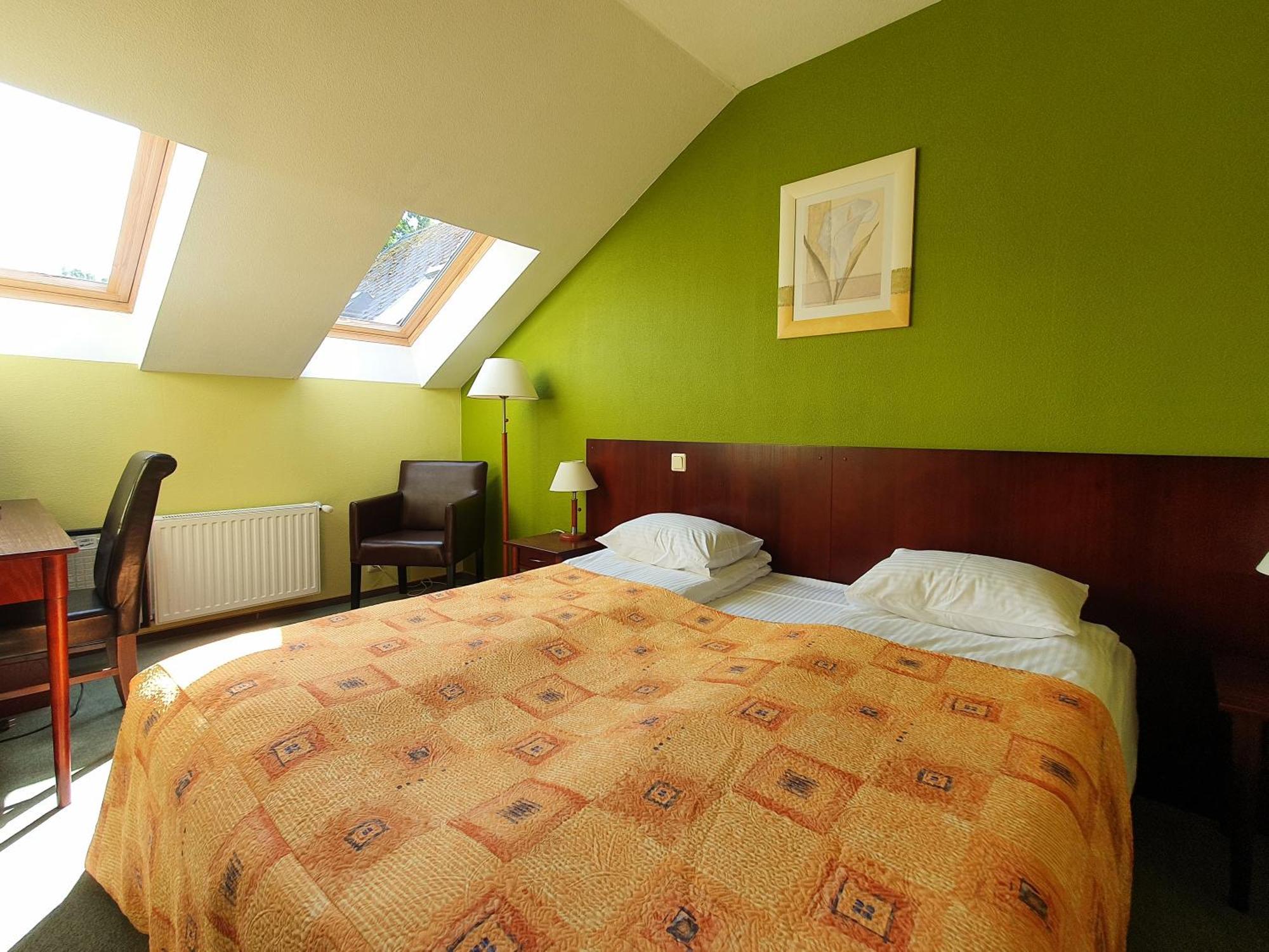 Good Stay Eiropa Hotel Economy Jūrkalne Exterior foto
