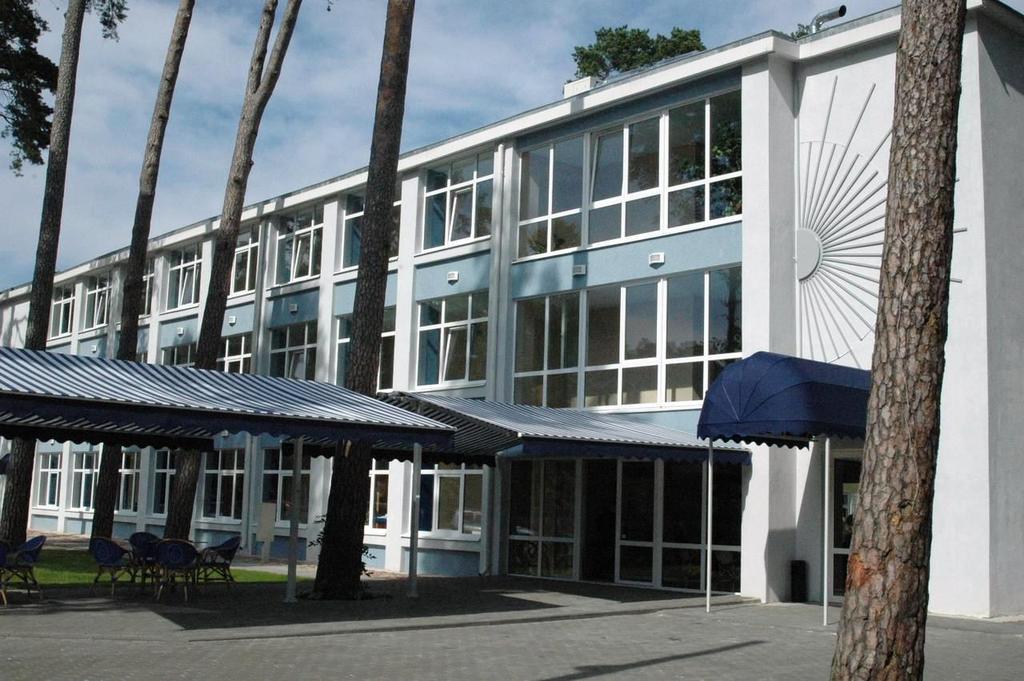 Good Stay Eiropa Hotel Economy Jūrkalne Exterior foto
